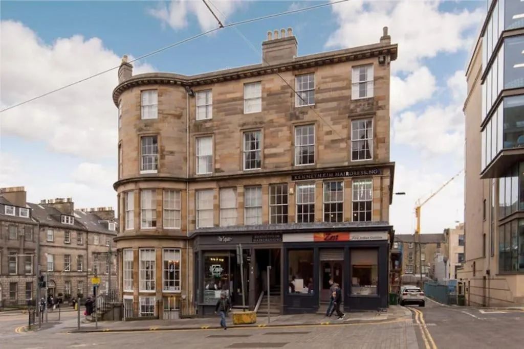 St James Quarter 2 Bed Apartment location